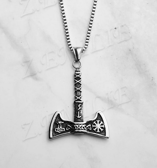 Hache Viking